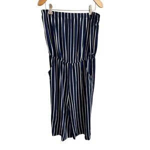 👗 2/$30 👗 Navy & White Striped Capri Jumpsuit M, Elastic Waist & Pockets
